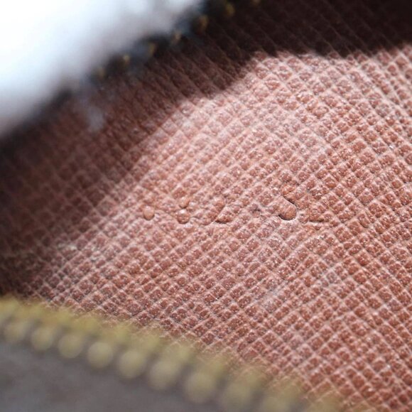 LOUIS VUITTON Monogram Compiegne 28 Clutch Bag - Picture 11 of 15